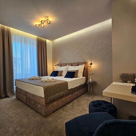 Ma Pe Luxury Rooms Split Exteriör bild